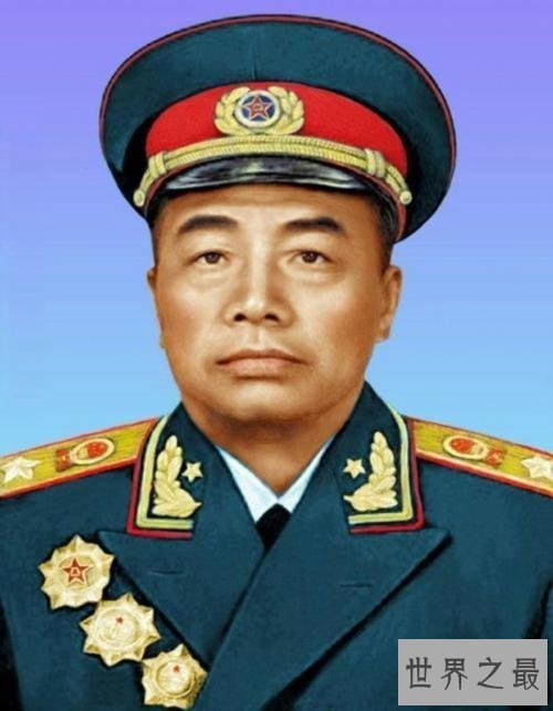 新中国十大元帅排名，每一个都值得我们尊重学习。