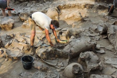 ​考古学家终于知道以色列一座有3700年历史的迦南宫殿为何遭到弃置：地震摧毁