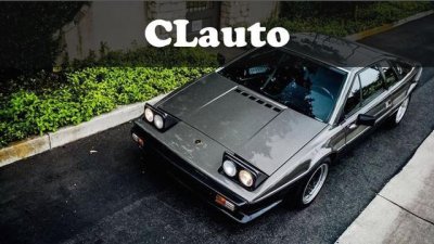 ​Lotus Esprit —— 路特斯想用这辆像兰博基尼的车，抗衡保时捷，干掉法拉利