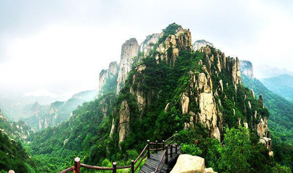 山东烟台旅游景点-天崮山旅游风景区