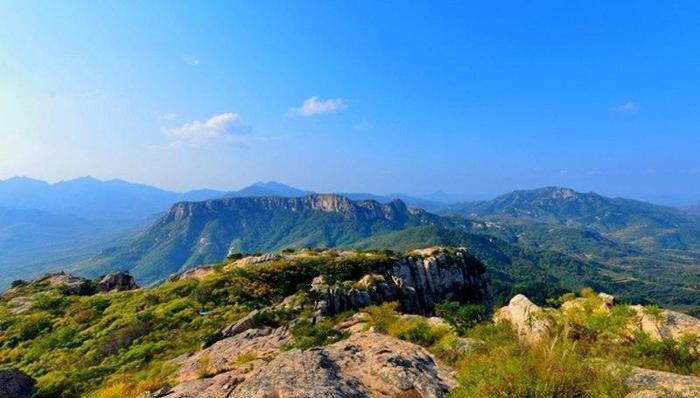 山东烟台旅游景点-天崮山旅游风景区