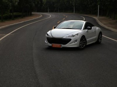 ​标致RCZ 自动版细节怎么样 标致RCZ购车手册