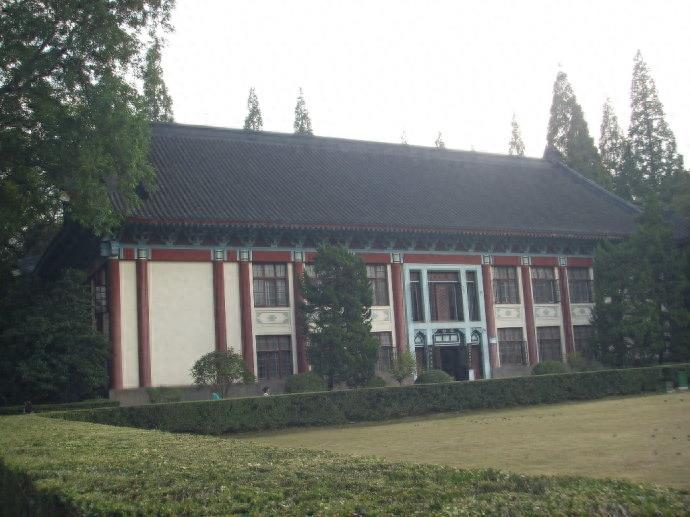 “东方最美校园”——南京师范大学随园校区