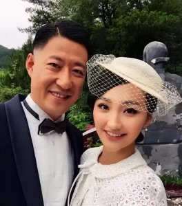 ​著名演员于震：被前妻泼尽脏水，为何二婚妻子辛月依然敢嫁？