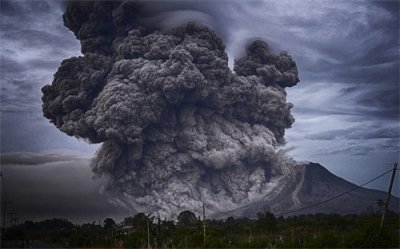 ​皮纳图博火山爆发，威力堪比48000枚原子弹，曾让20万人无家可归